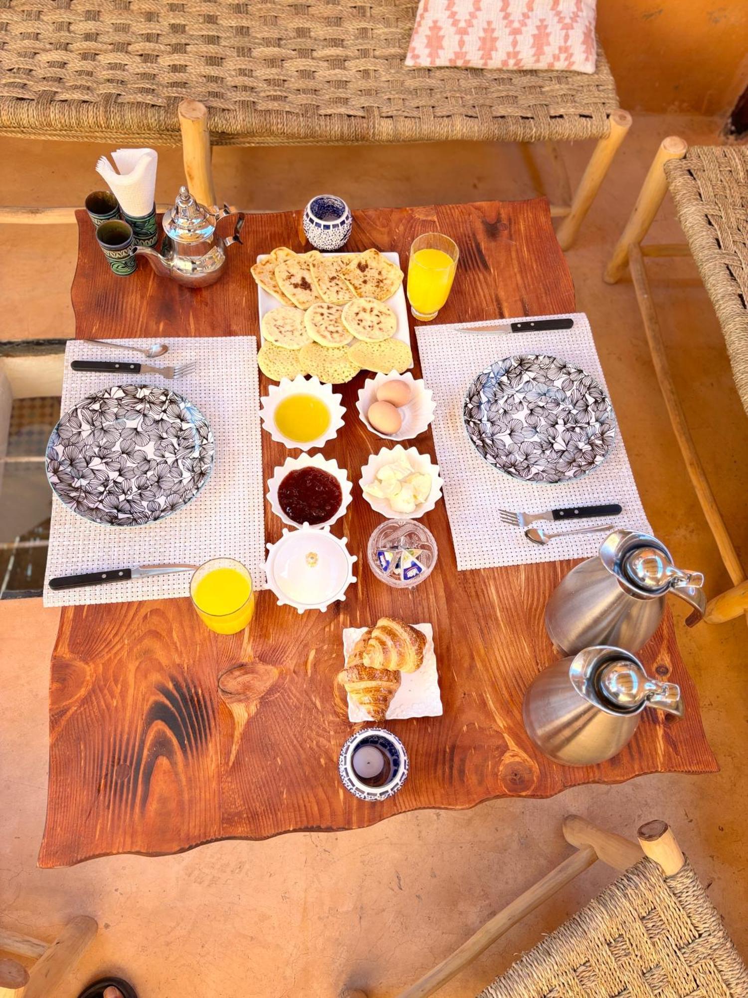 Dar Kamilya Apartment Marrakesh Bagian luar foto
