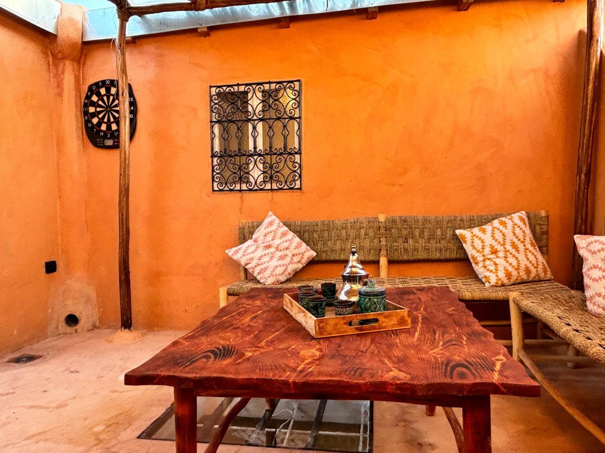 Dar Kamilya Apartment Marrakesh Bagian luar foto
