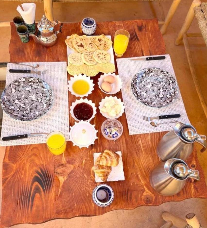 Dar Kamilya Apartment Marrakesh Bagian luar foto